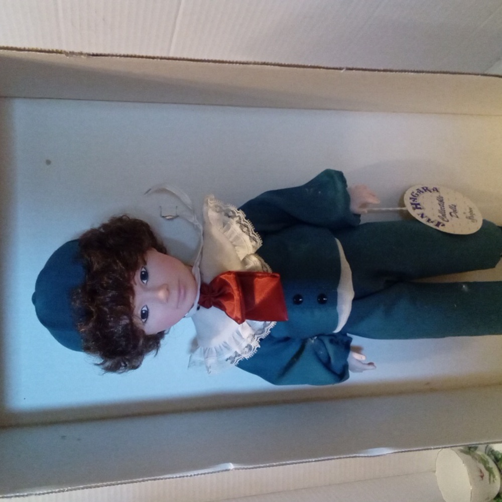 Jan Hagara 1985 Effanbee Larry Doll